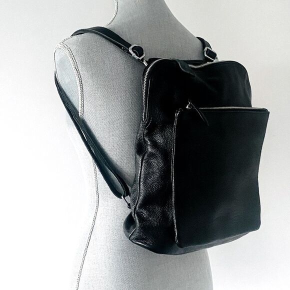 HESHE Black Pebble Leather Three Ways Bag Backpack Crossbody City Minimalist main image 7